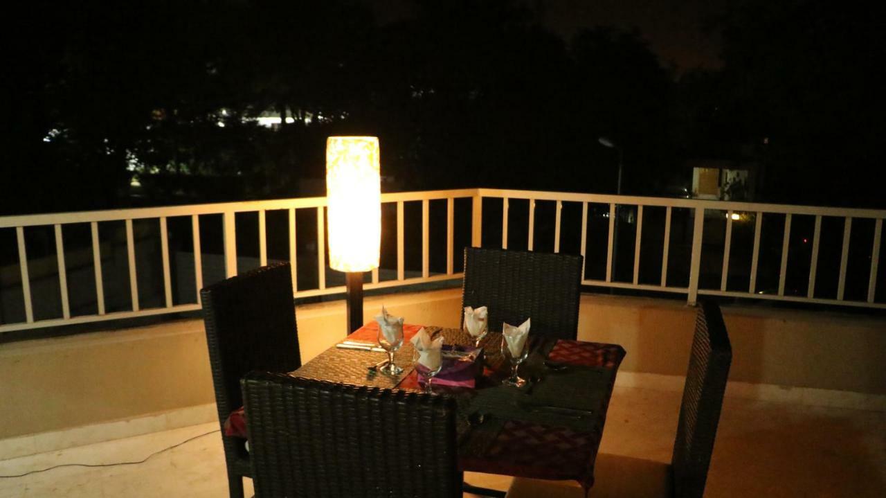 The Royal Manor Islamabad Ngoại thất bức ảnh